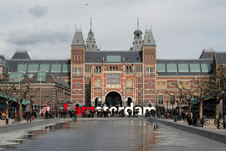 Amsterdam Rijksmuseum 1 ?itok=gyBRLawA