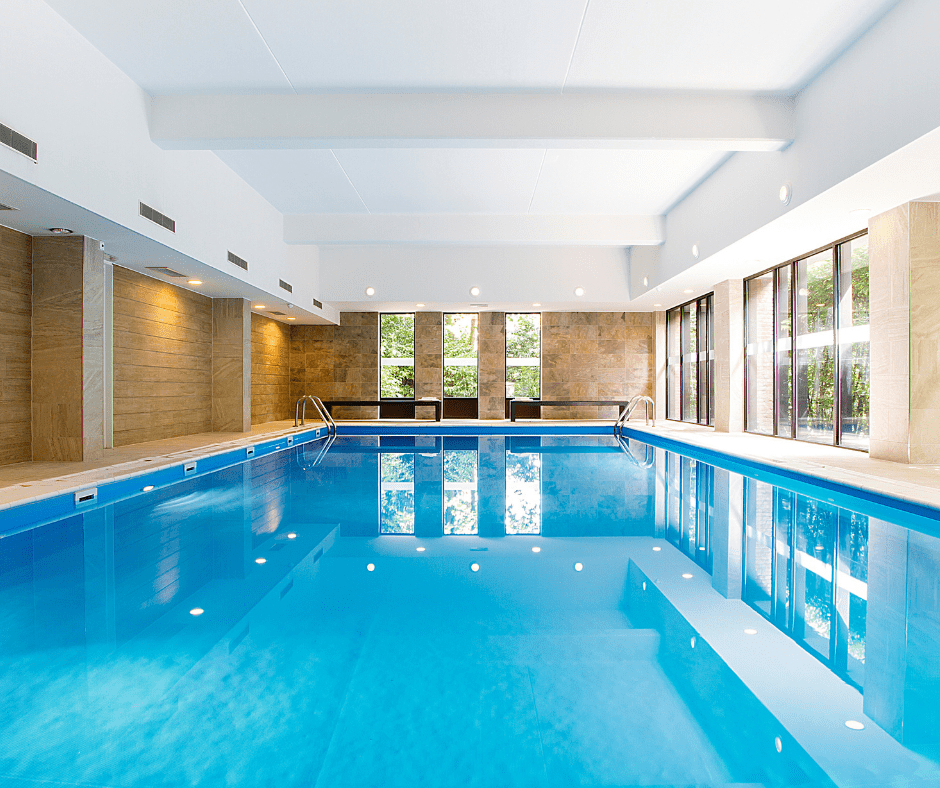 Bastion Hotel Apeldoorn cu piscină